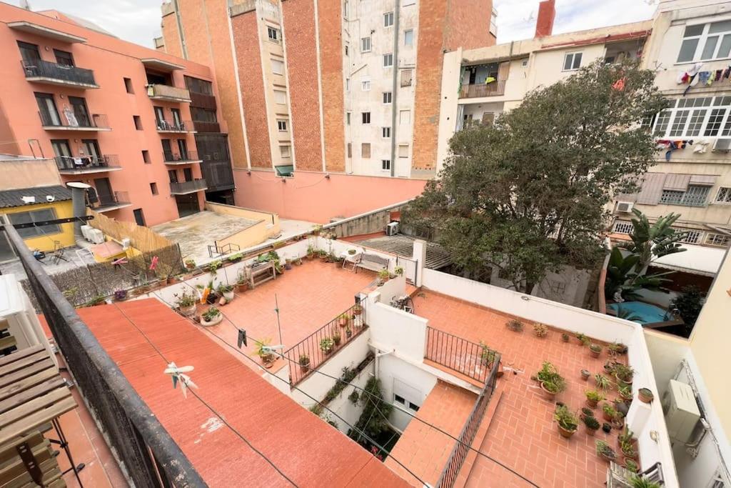Bebarceloner Sants Apartments - 2 Bedrooms Exterior photo